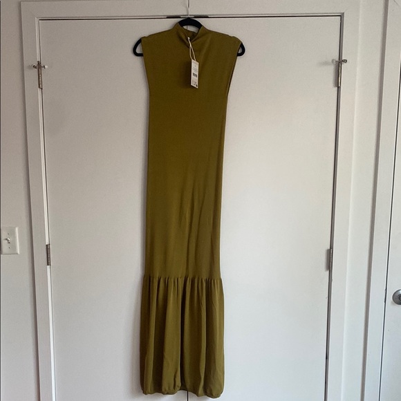 NWT! NA-KD Olive Green Maxi Dress - Picture 7 of 8